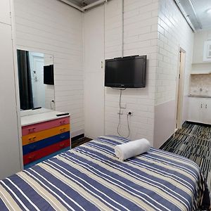 Single Room Bathroom